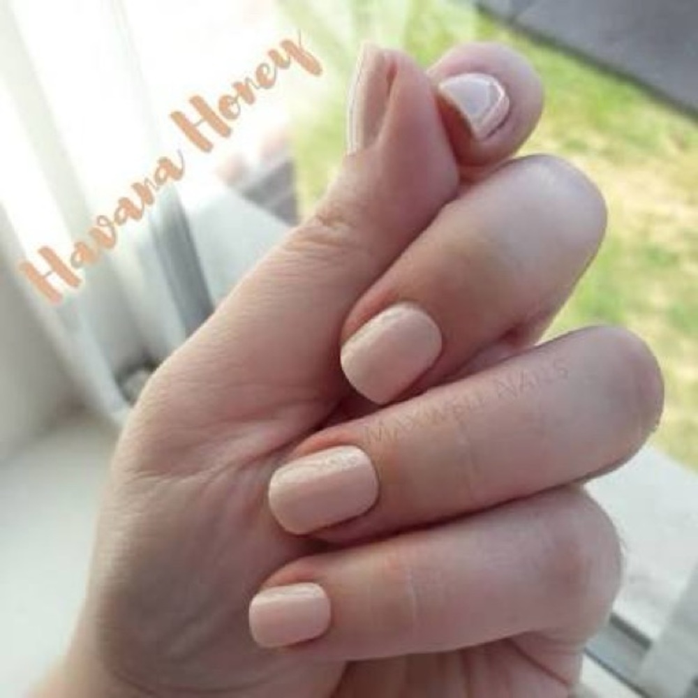 Color Street RETIRED Havana Honey Nude Nail SET